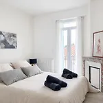 Apartmán Elegance Castillet - Plein Centre Proche Gare Bus Et Transports - Ideal Couple Ou Pro - Moderne Et Confort - Speciale *